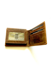 SEDONA® Bifold Wallet with 3 License Wiindows