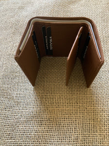 Trifold Wallet with middle Flap